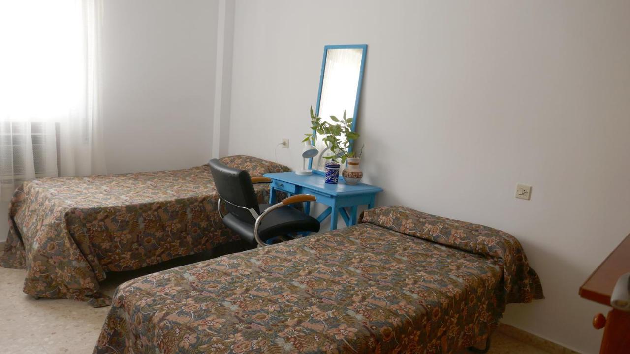 Casa Soleada En Calle Tranquila Sevilla Eksteriør billede